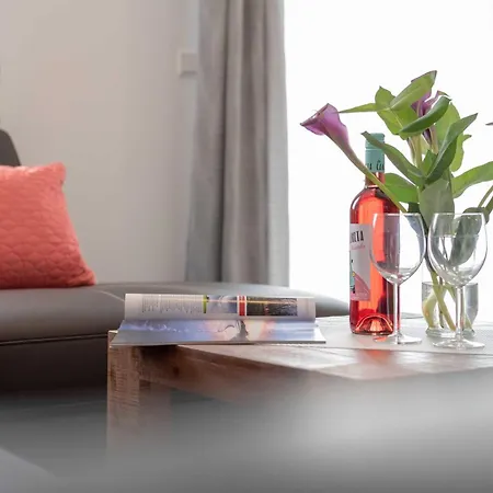 Appartement Alize We 01 *
